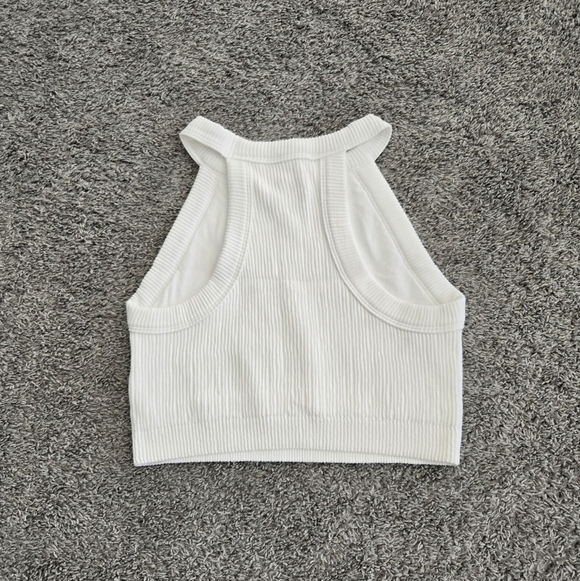 Aerie Superchill Seamless High Neck Bra Top. White. Size Large. New. - Picture 3 of 9